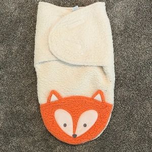 Cozy Fox swaddle NWOT